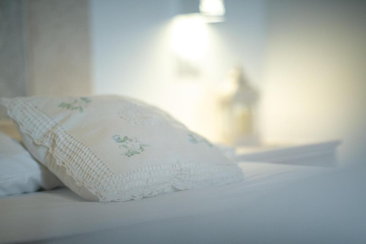 アルベロベッロ Trulli Di Nonno Carloヴィラ エクステリア 写真
